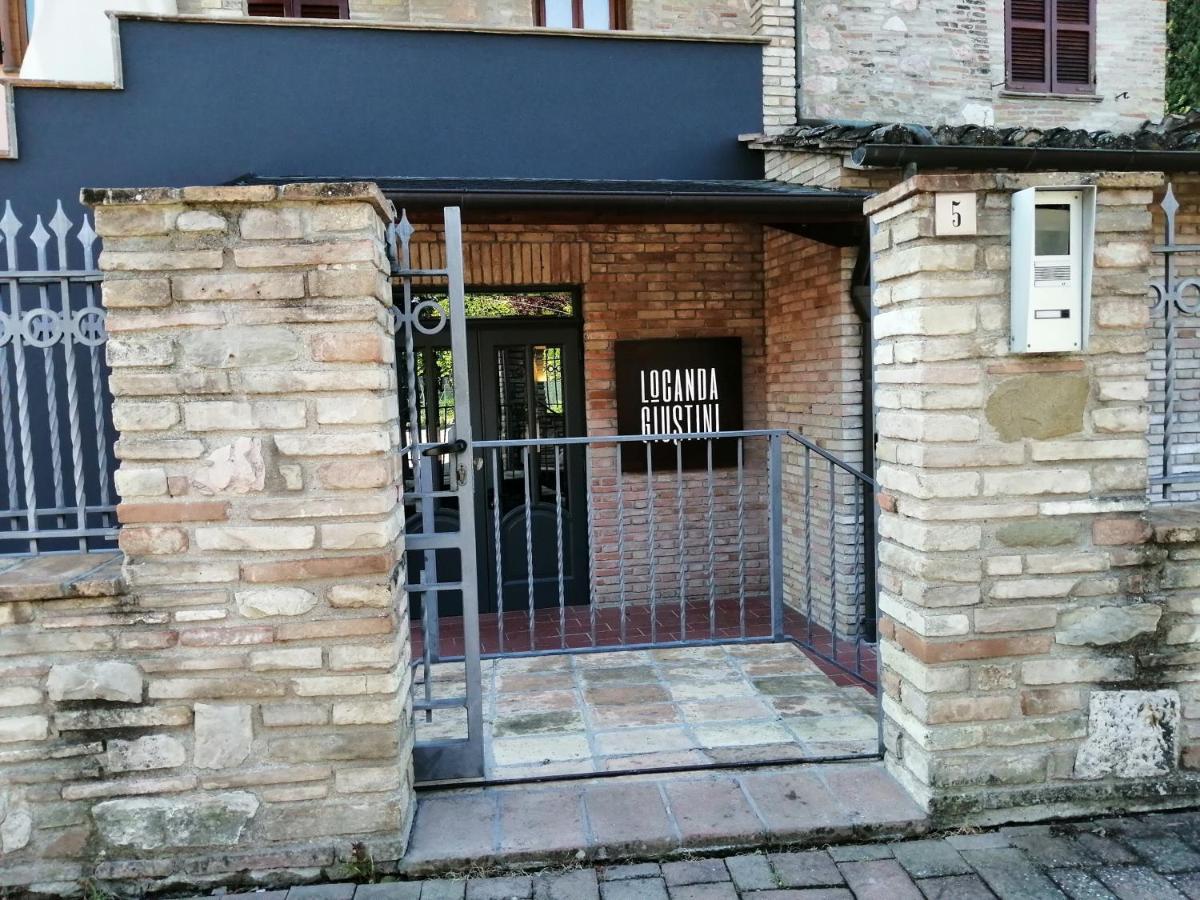 אסיסי Locanda Giustini מראה חיצוני תמונה