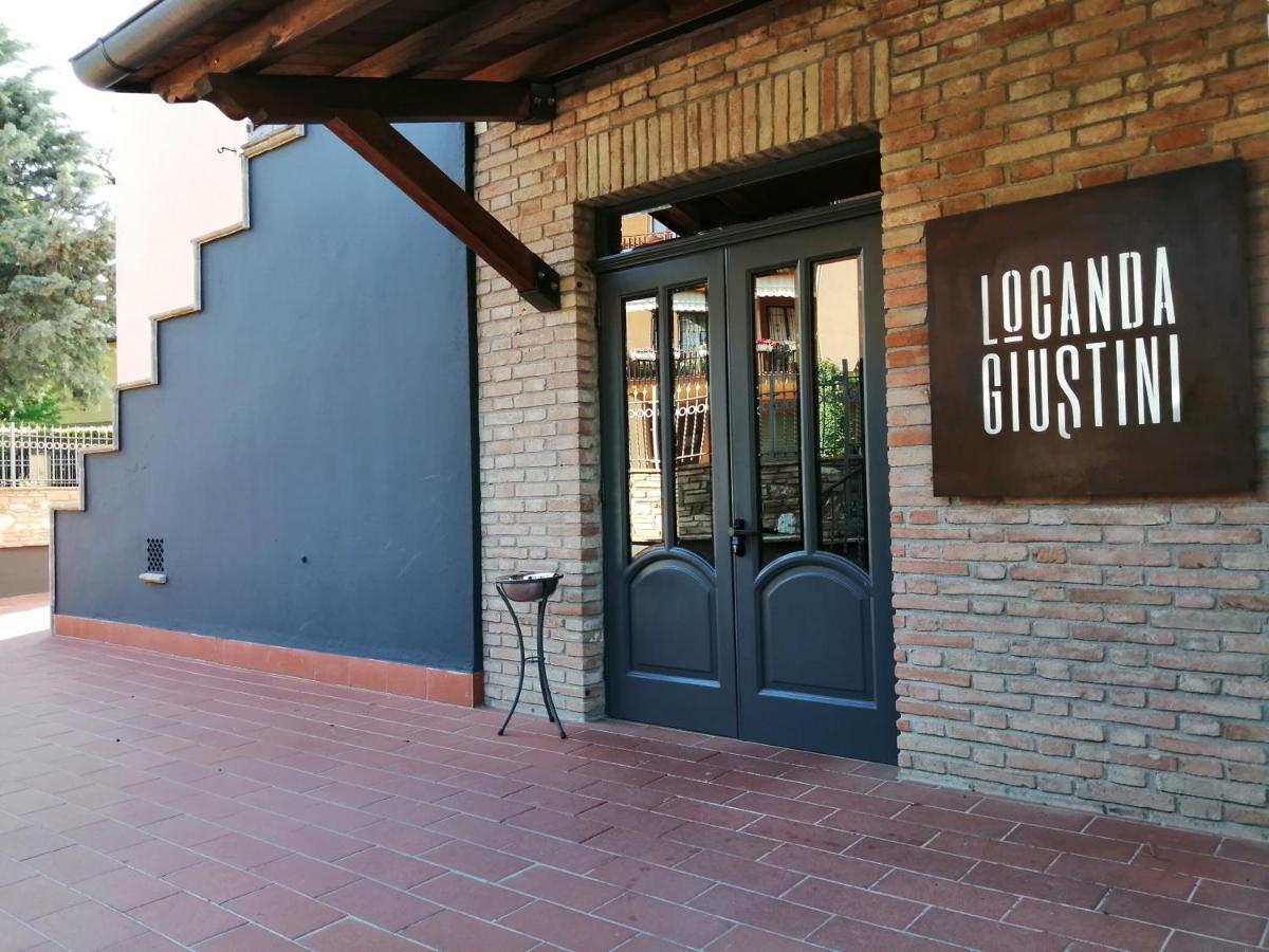 אסיסי Locanda Giustini מראה חיצוני תמונה